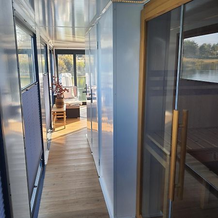 Schwimmendes Ferienhaus Sky Elsterheide Exterior foto