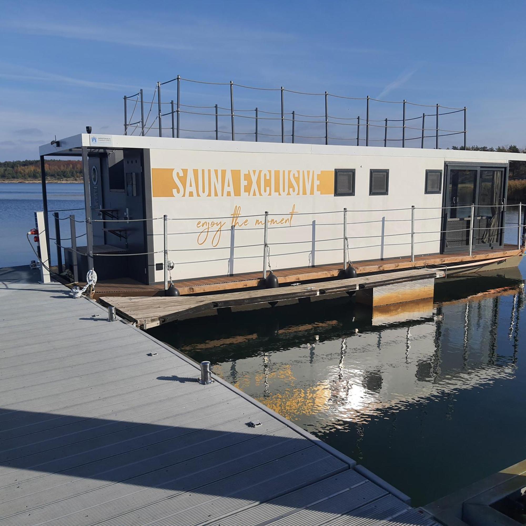 Schwimmendes Ferienhaus Sky Elsterheide Exterior foto